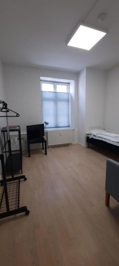 Private Room In A Shared Apartment オーデンセ エクステリア 写真